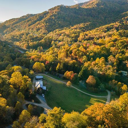 Candler Engadine Inn And Cabins מראה חיצוני תמונה